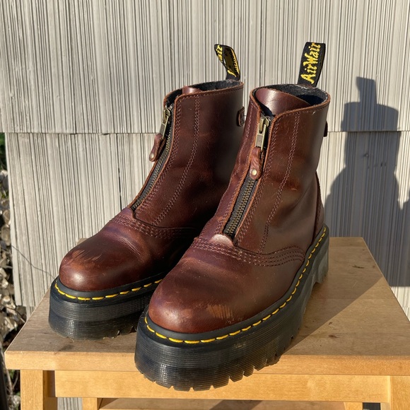 Dr Marten Jetta zip-up platform boots - Picture 1 of 9